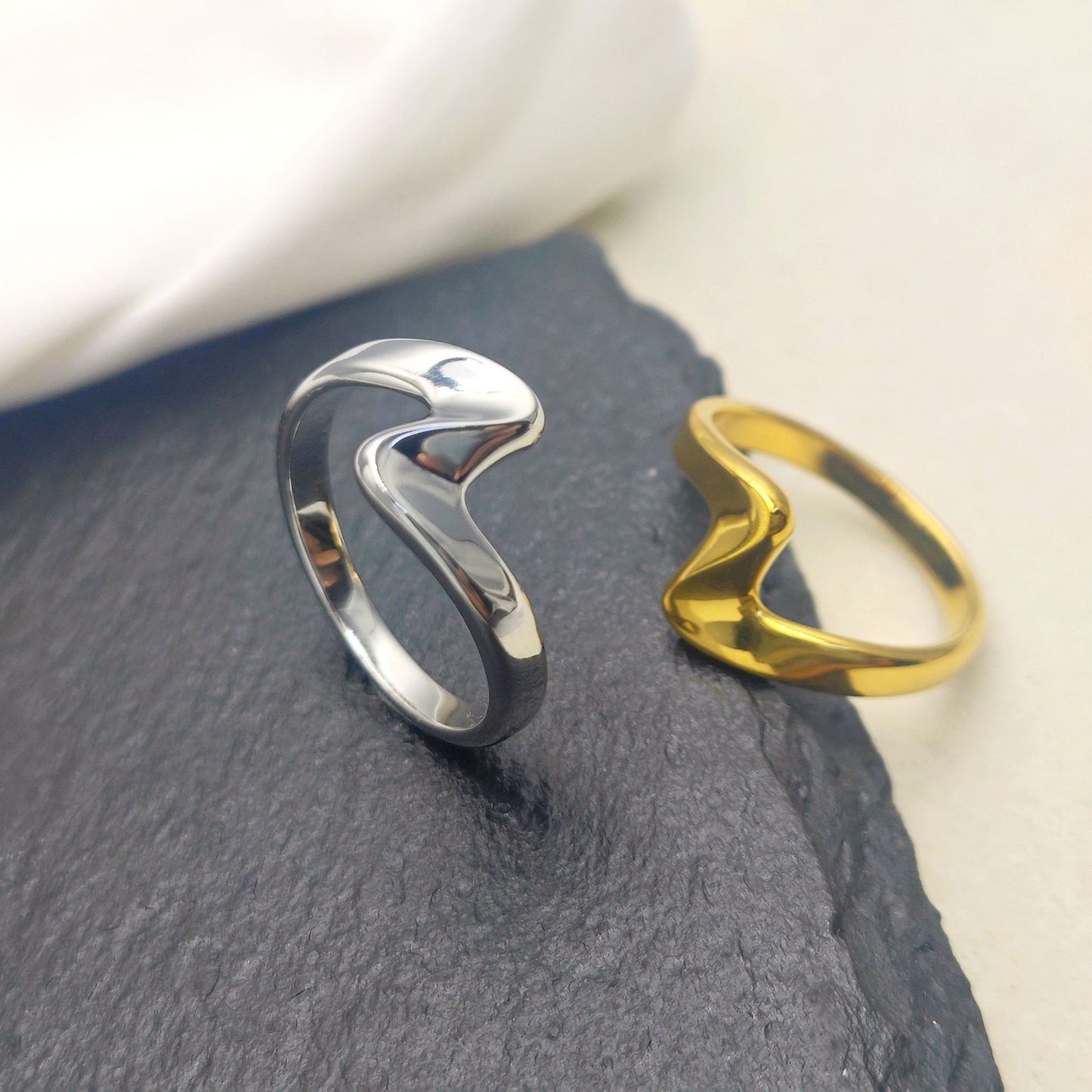Wind Stainless Steel Vacuum Gold Plating Ring