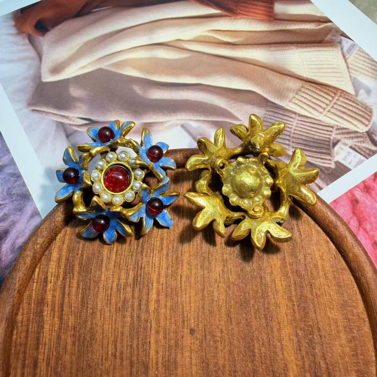 Women's Affordable Luxury Enamel High-grade Exquisite Design Earrings