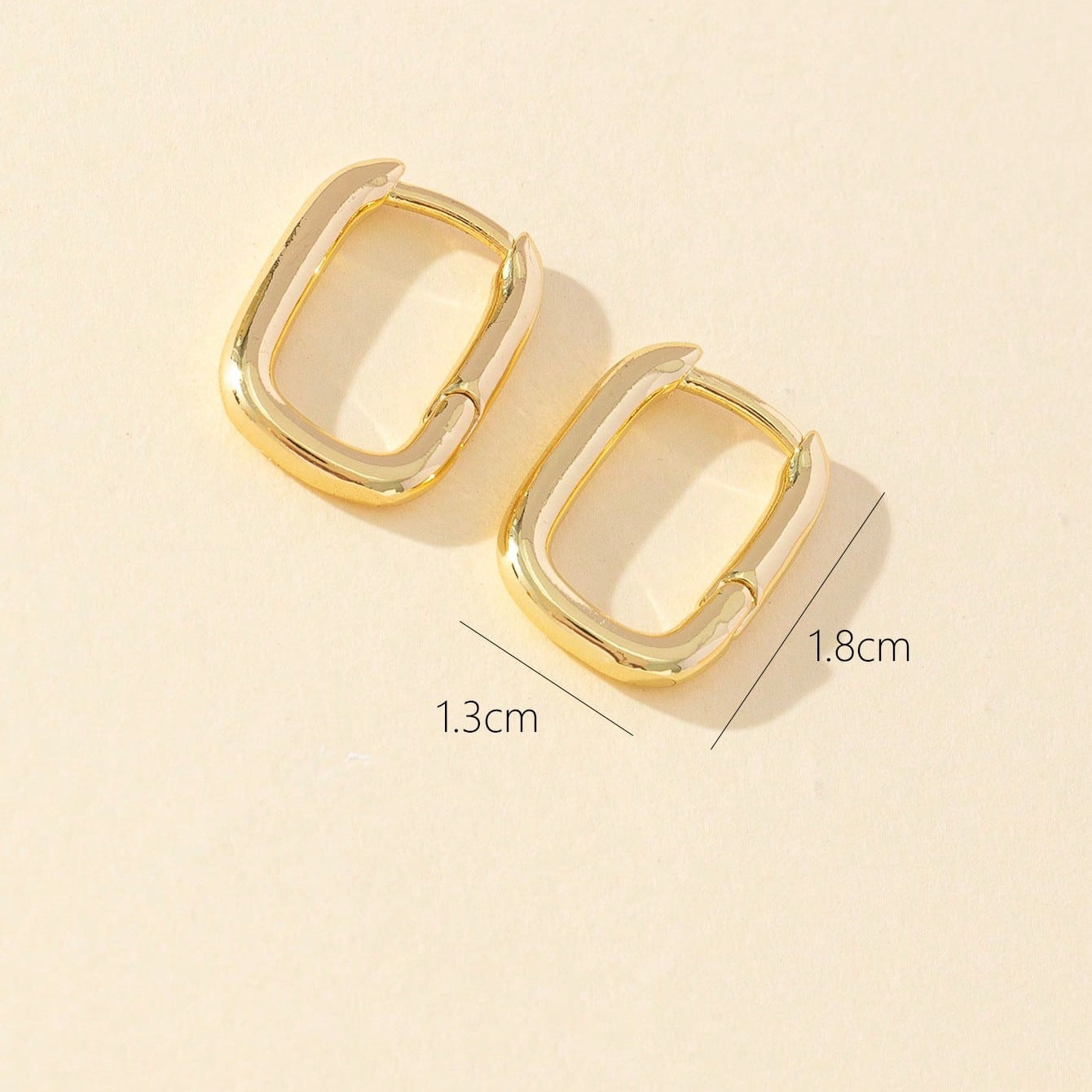 Geometric U-shaped Ear Gold-plated Copper Fashion Simple Earrings