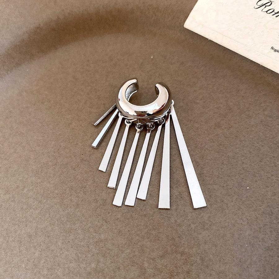 Tassel Ear Clip Vintage Court Style Rings
