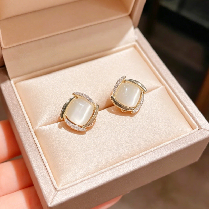 Temperament Inlaid Zircon Delicate Pearl High-grade Light Luxury Korean Style Stud Earrings