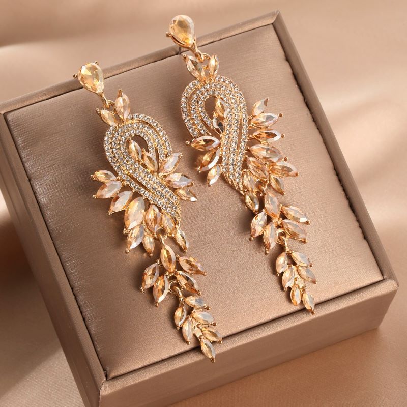 Retro Long Leaf Tassel Eardrops Note Earrings