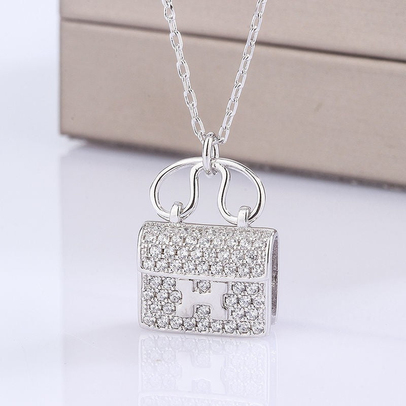 Female Niche High-grade Clavicle Chain Light Luxury Necklaces