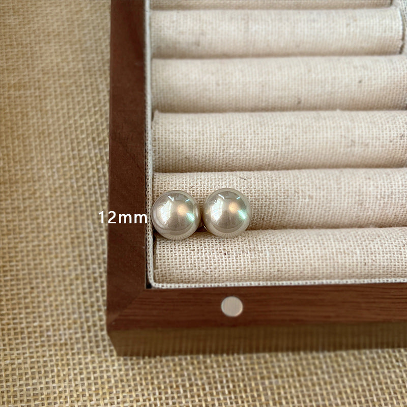 Women's Winter Vintage Pearl High-grade Petite Design Earrings