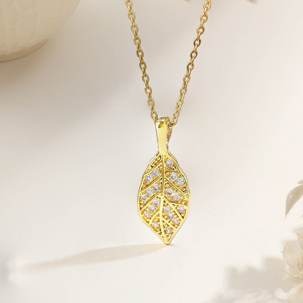 Women's Micro Inlaid Zircon Sun Star Moon Zodiac Clavicle Necklace