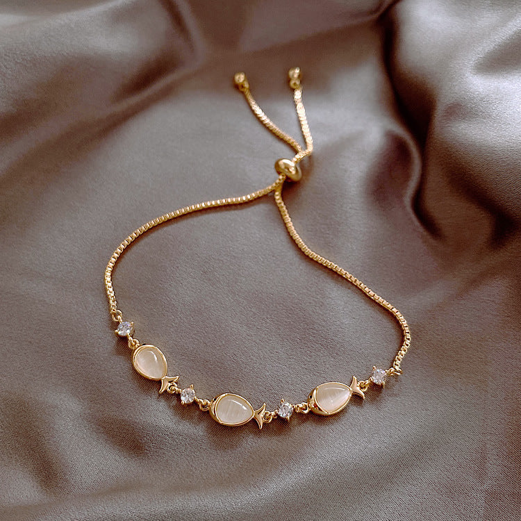 Women's Design Summer Sense Light Luxury High Bracelet