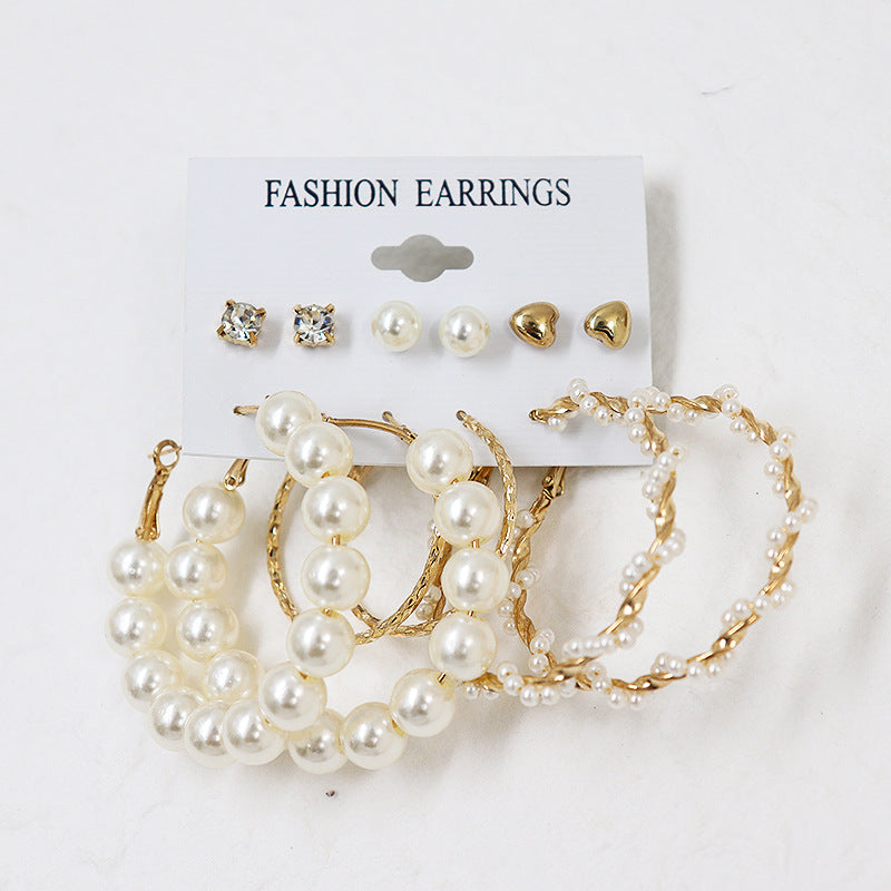 Women's Exaggerated Pearl Crystal Metal Pairs Plate Earrings