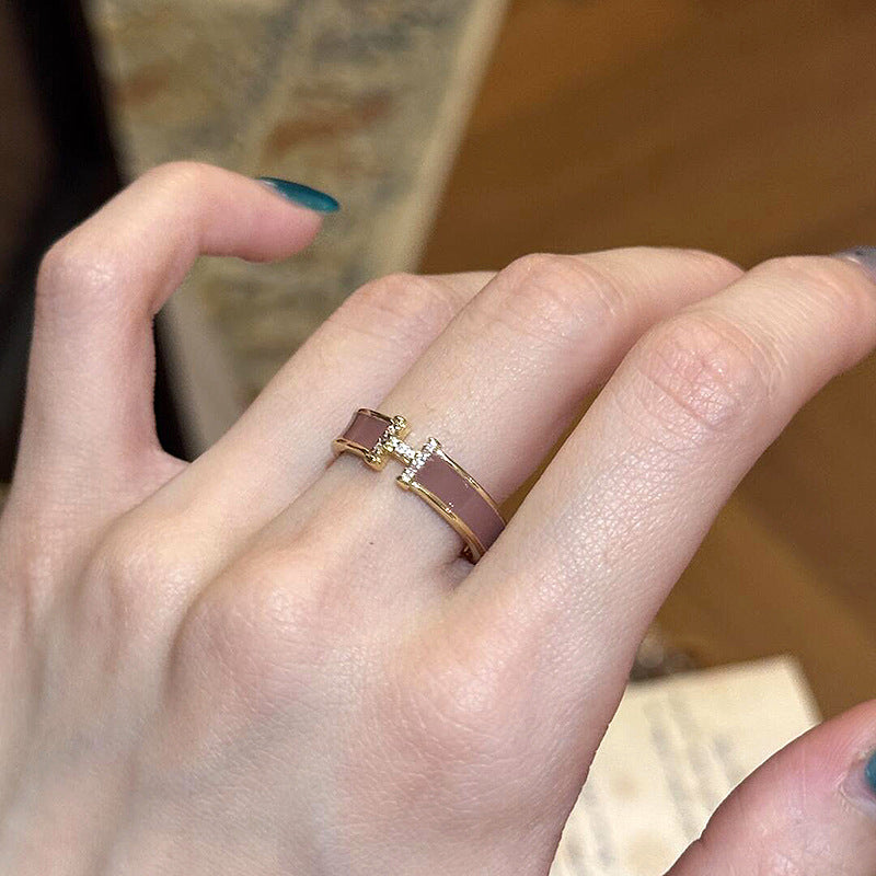 Women's Enamel Oil Dripping Craft Zircon White Cinnamon Milk Tea Brown Ring