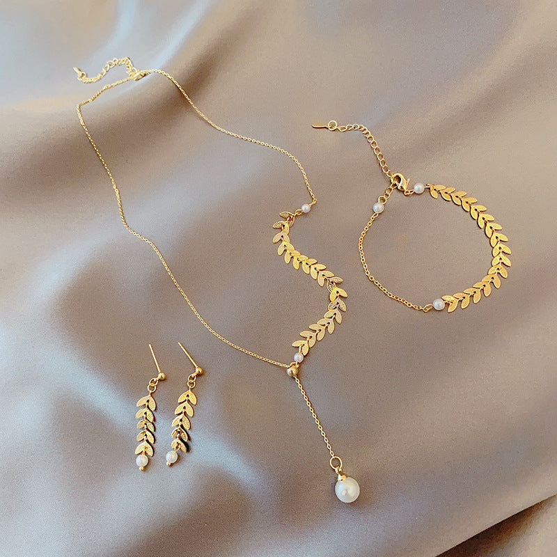 Versatile Innovative Niche Design Wheat Pearl Necklaces