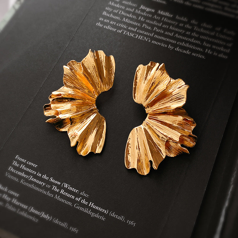 Women's Pleated Flower Scallop Cold Wind Niche Earrings