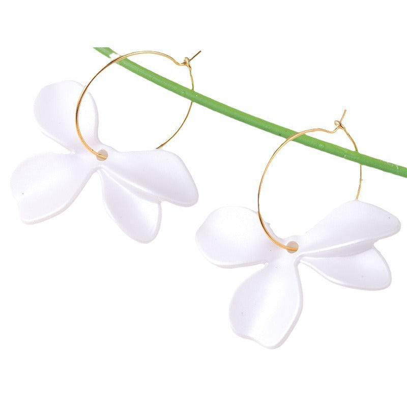 Women's Multicolor Irregular Petals Fashion Acrylic Eardrop Earrings