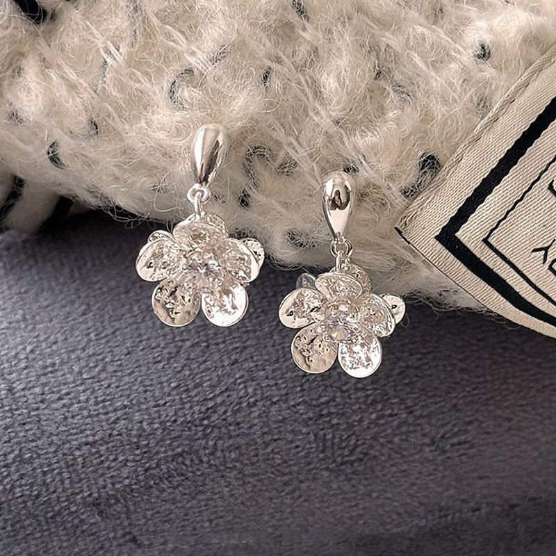 Fresh Sweet Flowers Exquisite Small Fashion Versatile Stud Earrings