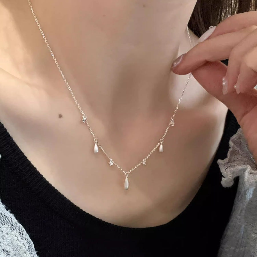 Women's Sier Light Luxury High-grade Design Clavicle Necklaces