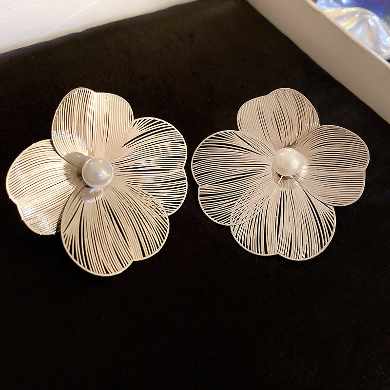 Sier Needle Fresh Sweet Flower Summer Vacation Earrings