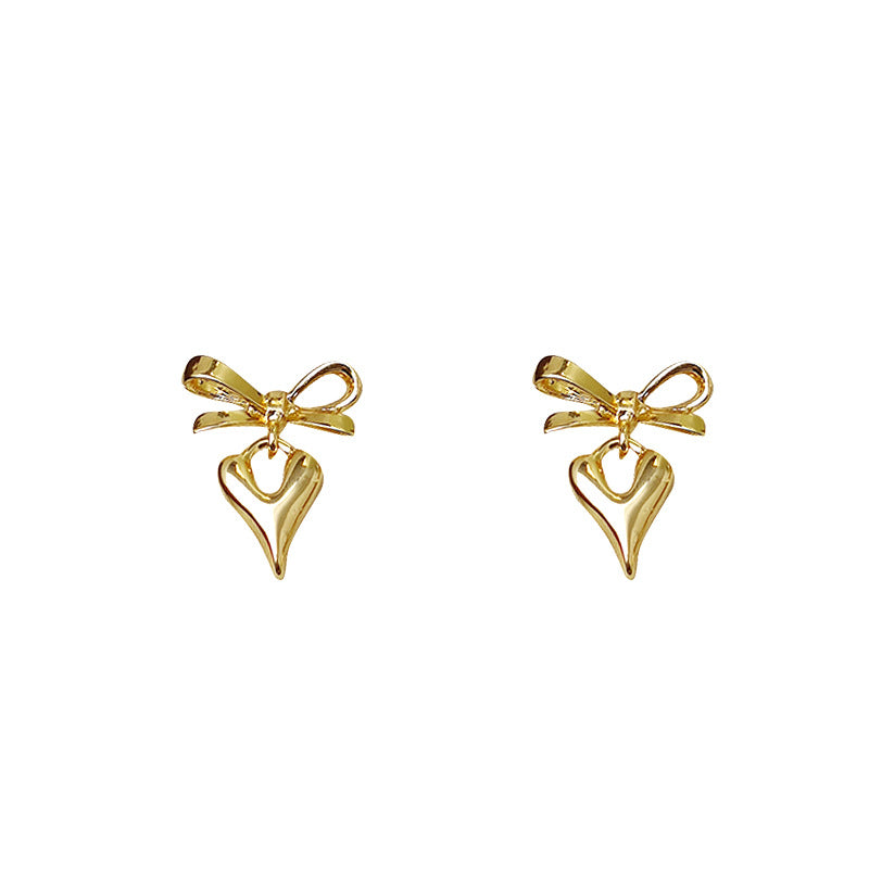 Women's Peach Heart Eardrops Fashion Retro Style Gold Earrings