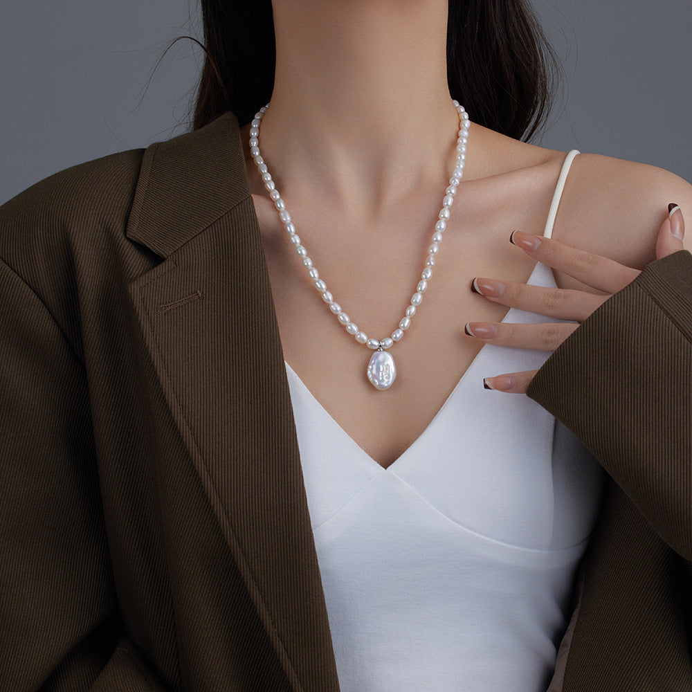 Women's Rice Grain Freshwater Pearl Simplicity Fashion Temperament Design Clavicle Chain Necklace