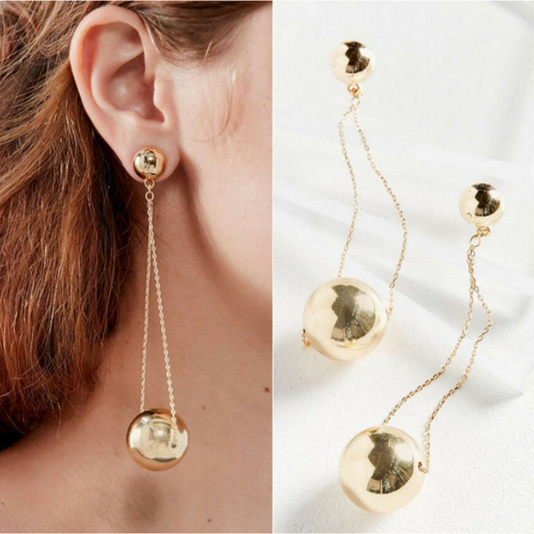 Gold Three-dimensional Ball Niche Long Elegant Earrings