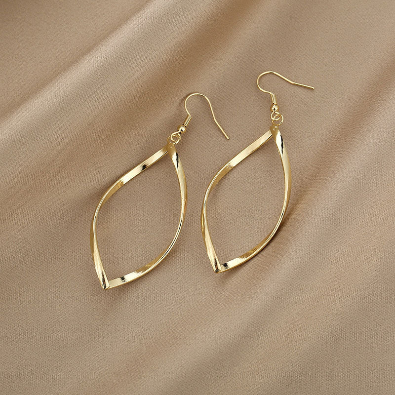 Gold Plating Simple Twisted Diamond Exaggerated Stud Earrings
