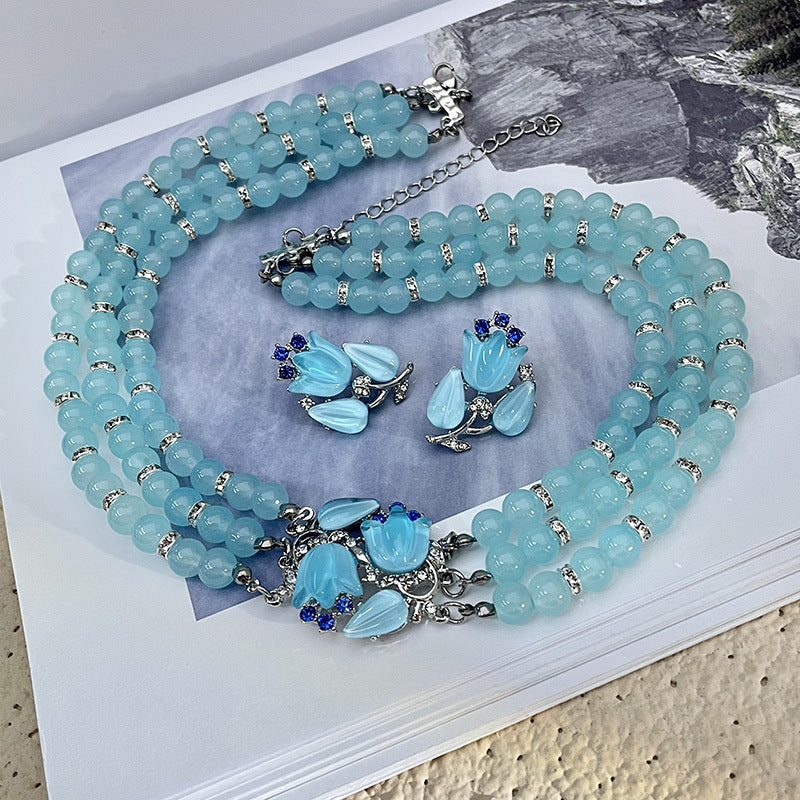 Light Blue Moonlight Lily Crystal Natural Stone Tulip Necklace