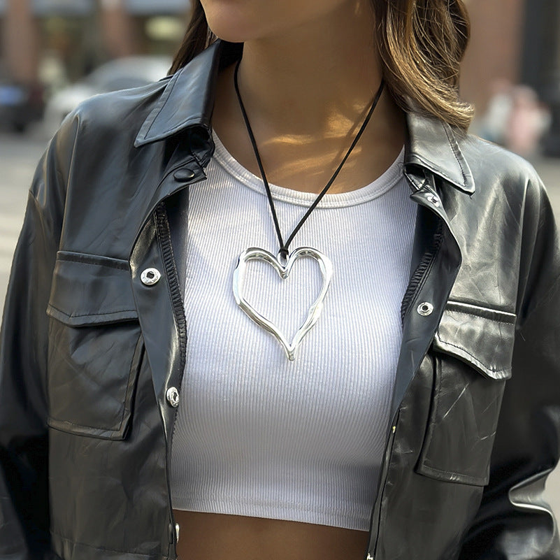 Ornament Simple Geometric Heart Shape Hollow Out Neck Necklaces