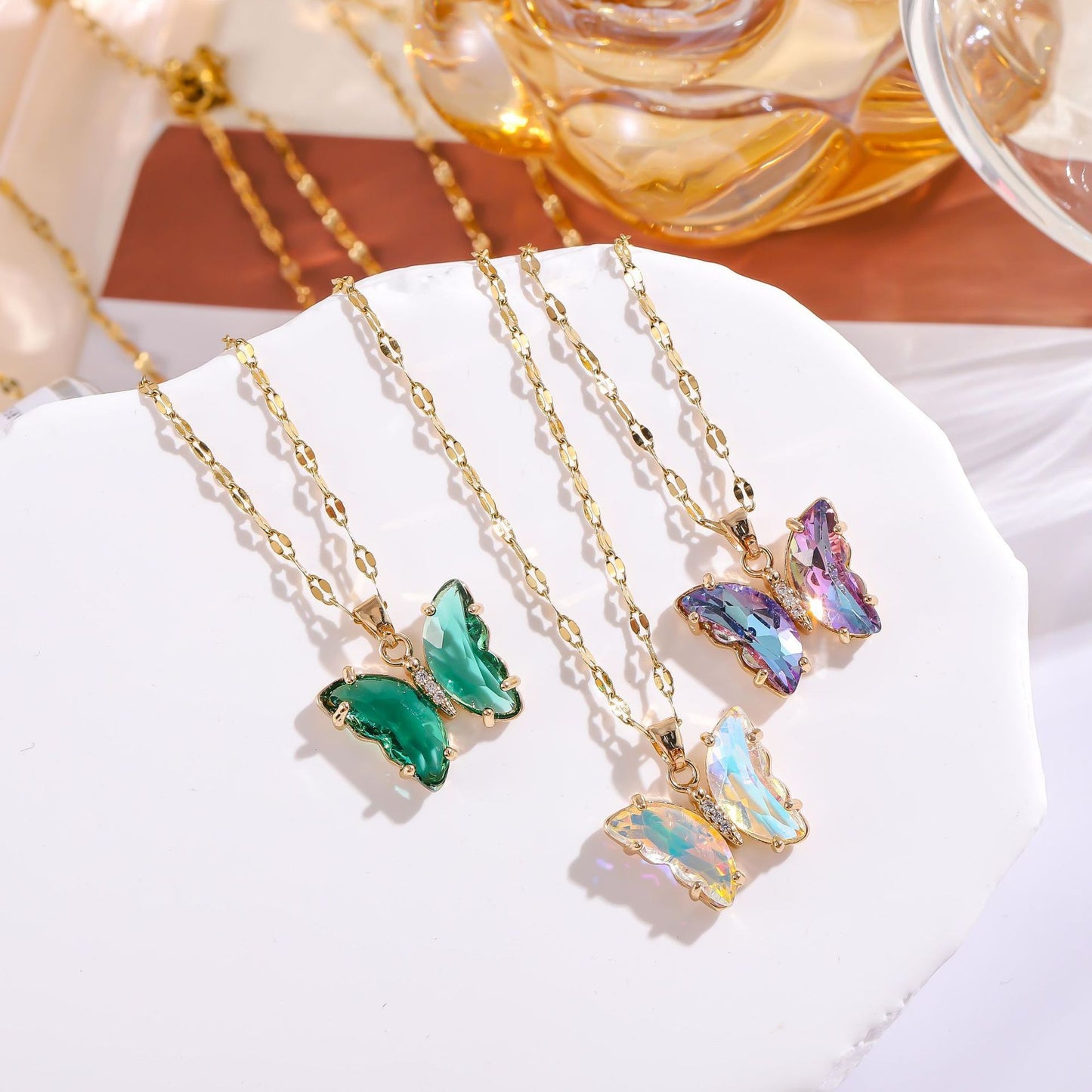 Women's Rhinestone Butterfly Short Light Luxury Crystal Necklace