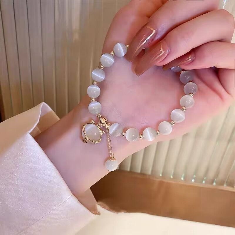 Women's Lucky Cat For Design High-grade Temperament Bead Bracelets