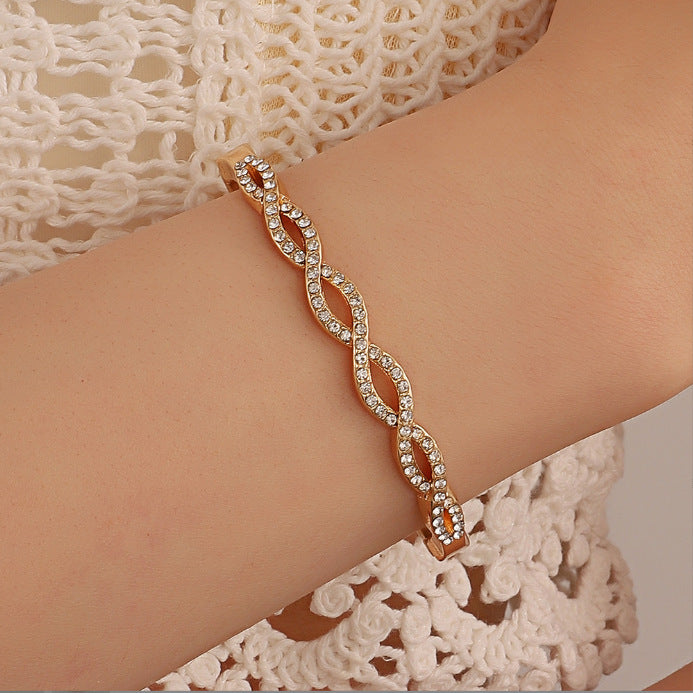 Popular Full Diamond Hollow Cross Geometric Fashion Simple Bracelet