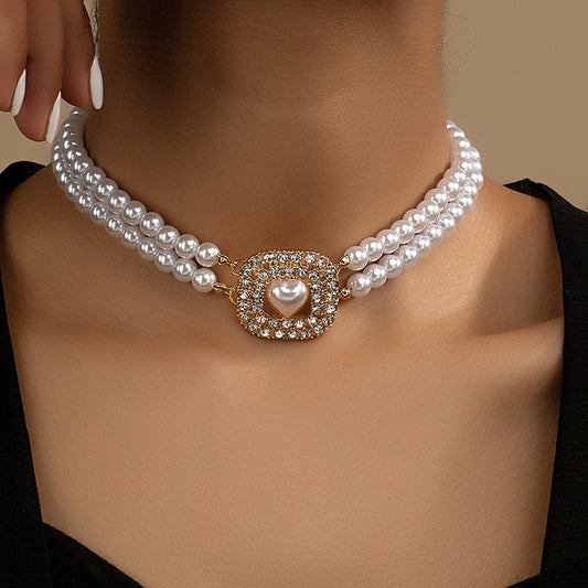 Women's Elegant Retro Pearl For Temperamental Minority Design Necklaces