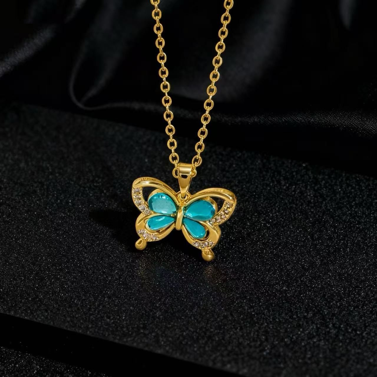 Women's Design Colorful Zircon Butterfly Clavicle Chain Trendy Necklace