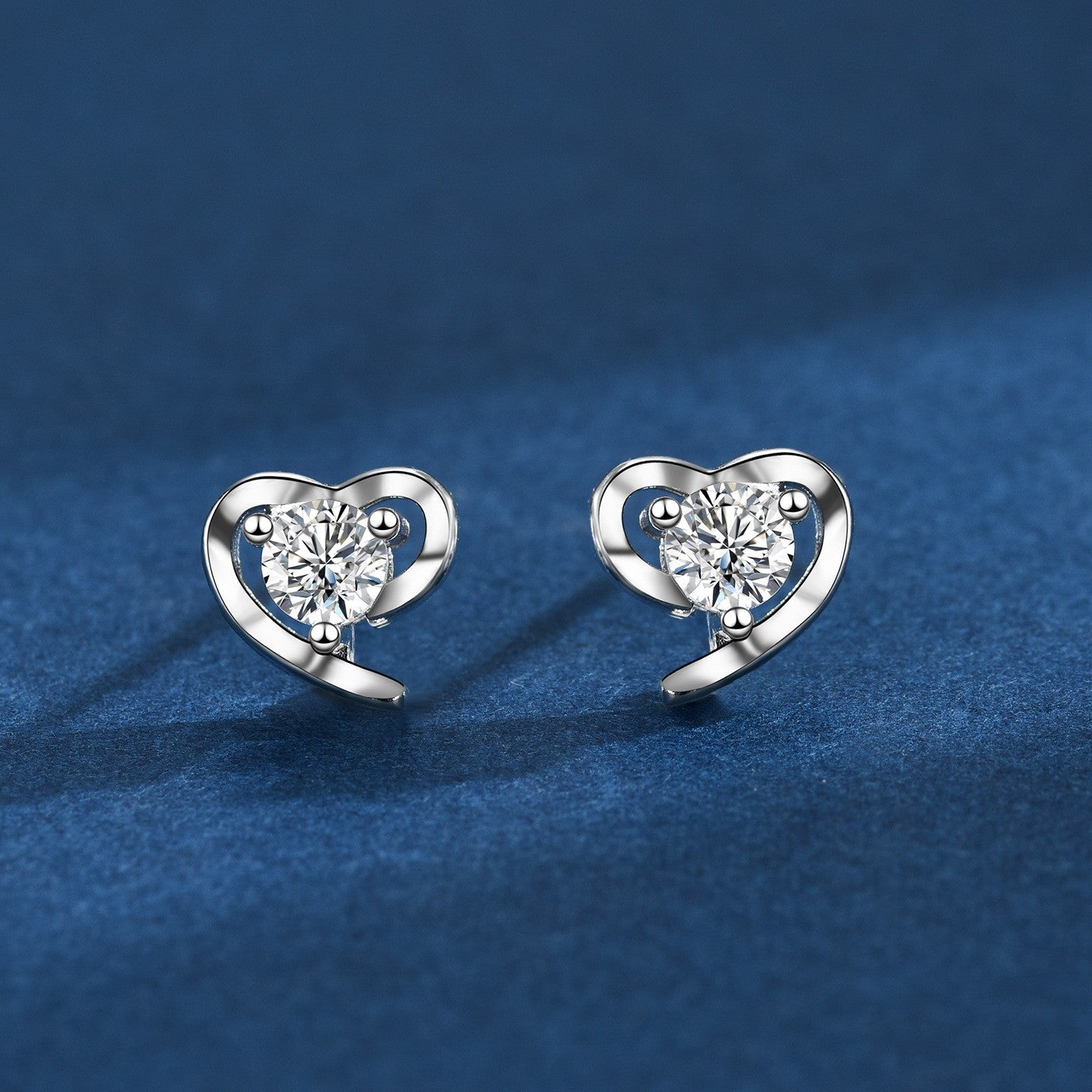 Women's Copper Plated Gold Micro Inlaid Zircon Stud Earrings