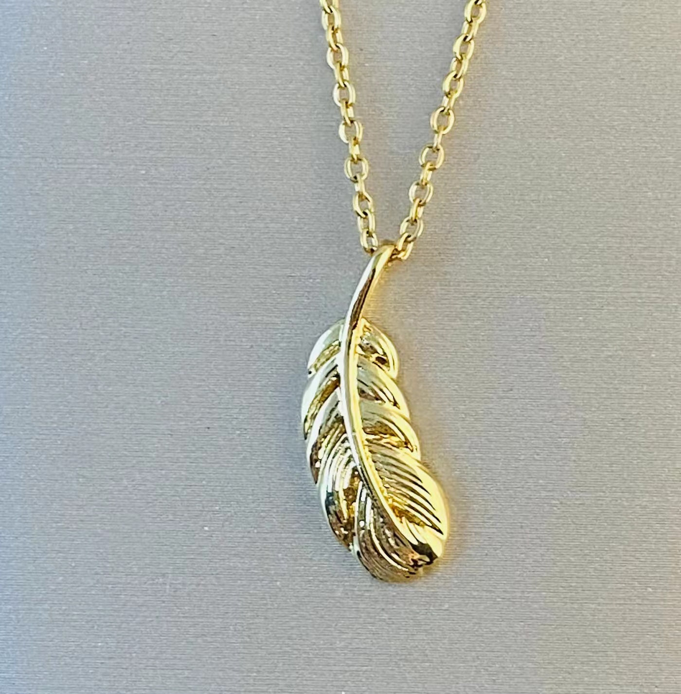 Women's Real Gold Plating Opal Fox Clover Pendants