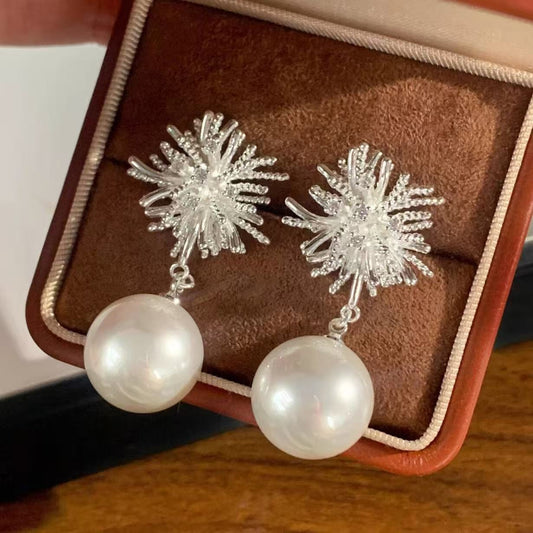 Women's Pearl For Retro Temperament Personality Affordable Luxury Exquisite Earrings