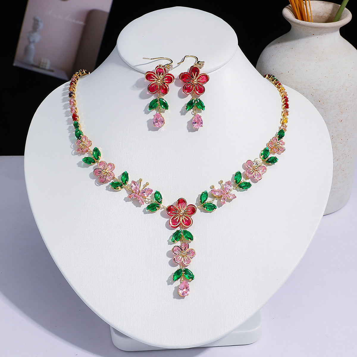 Fashion Trend Zircon Green Butterfly Tassel Necklace