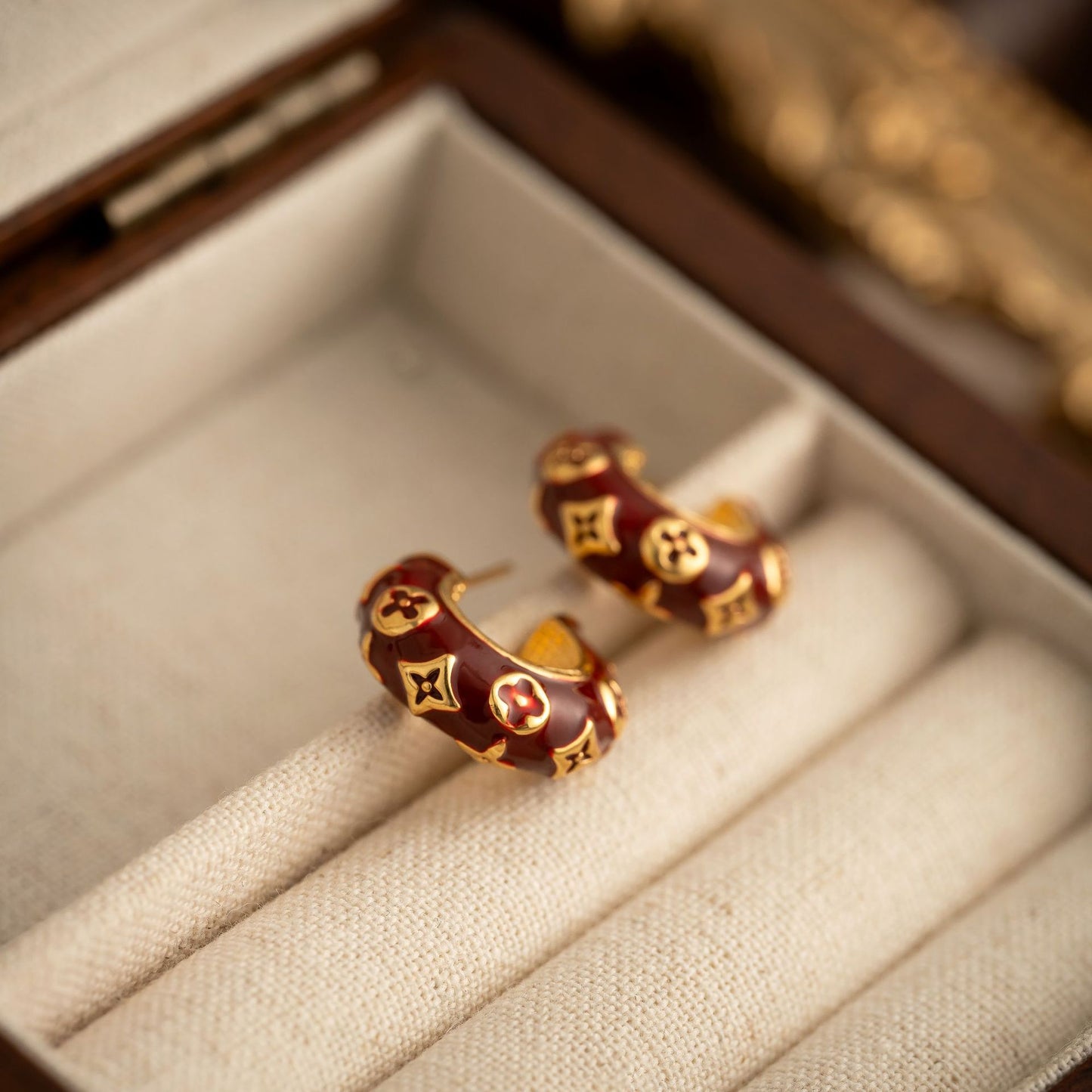 Light Luxury High-grade Drop Oil Female Sweet Elegant Flower Earrings