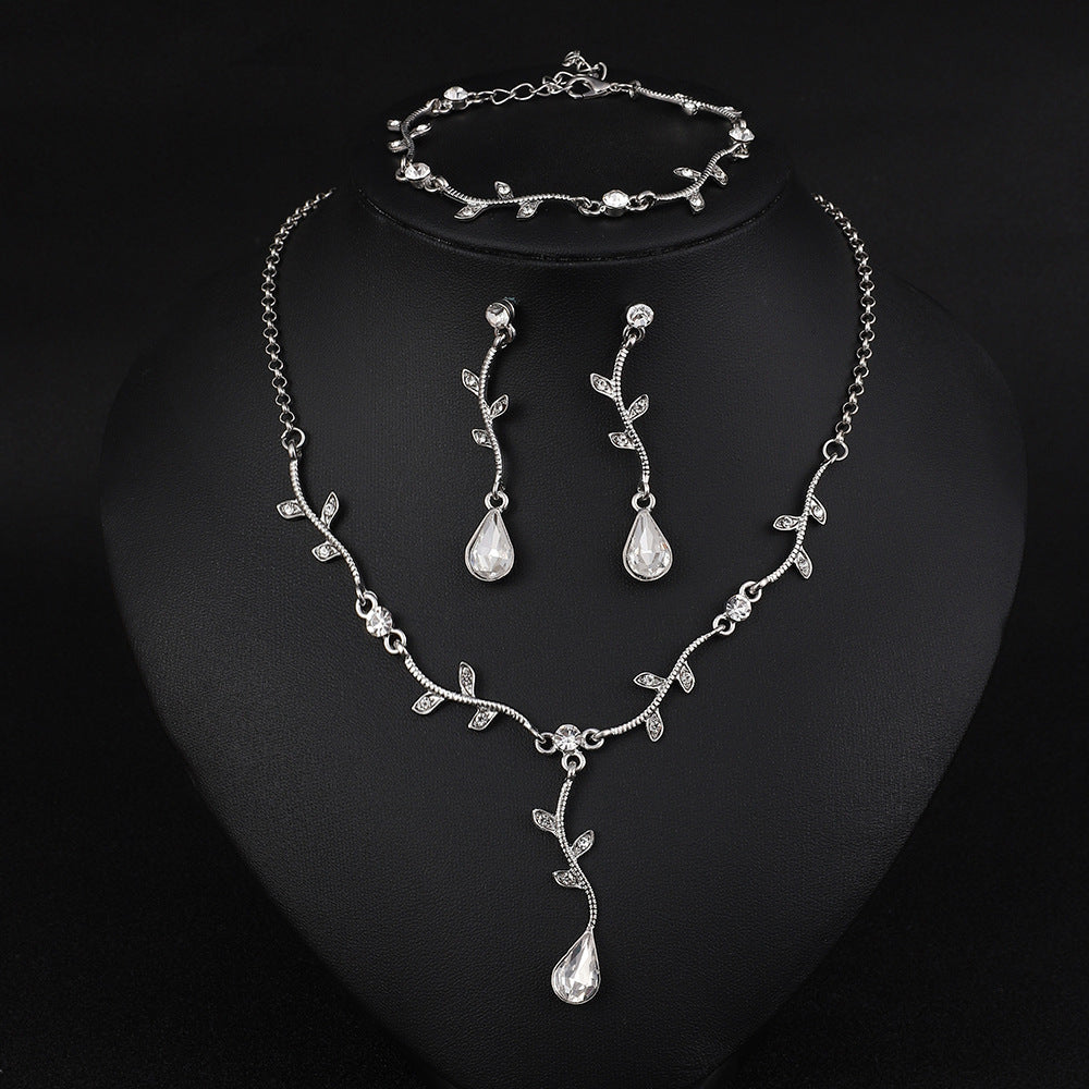 Leaf Water Drop Bridal Simple Stylish Necklaces