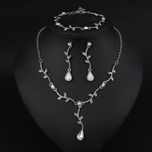 Leaf Water Drop Bridal Simple Stylish Necklaces