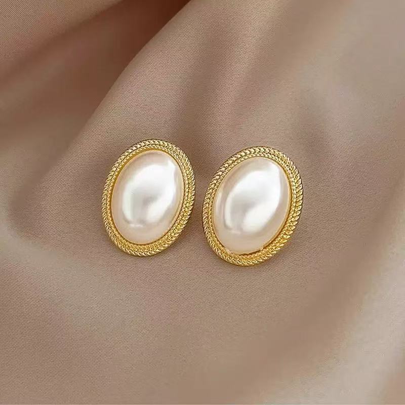 Women's Pair Cross Mirror Classic Fashion Simple Love Heart High-grade Earrings