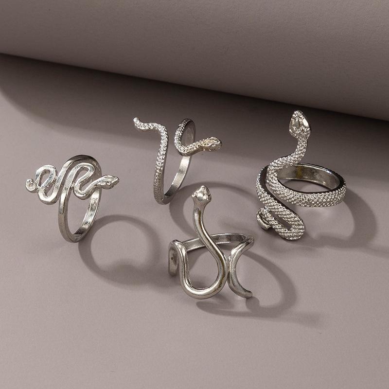Women's Personalized Retro Snake Animal Variety Of Rings