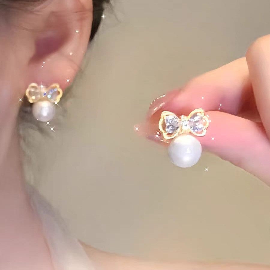 Women's Heart-shaped Zircon Pearl Ear Clip Bow High-grade Stud Earrings