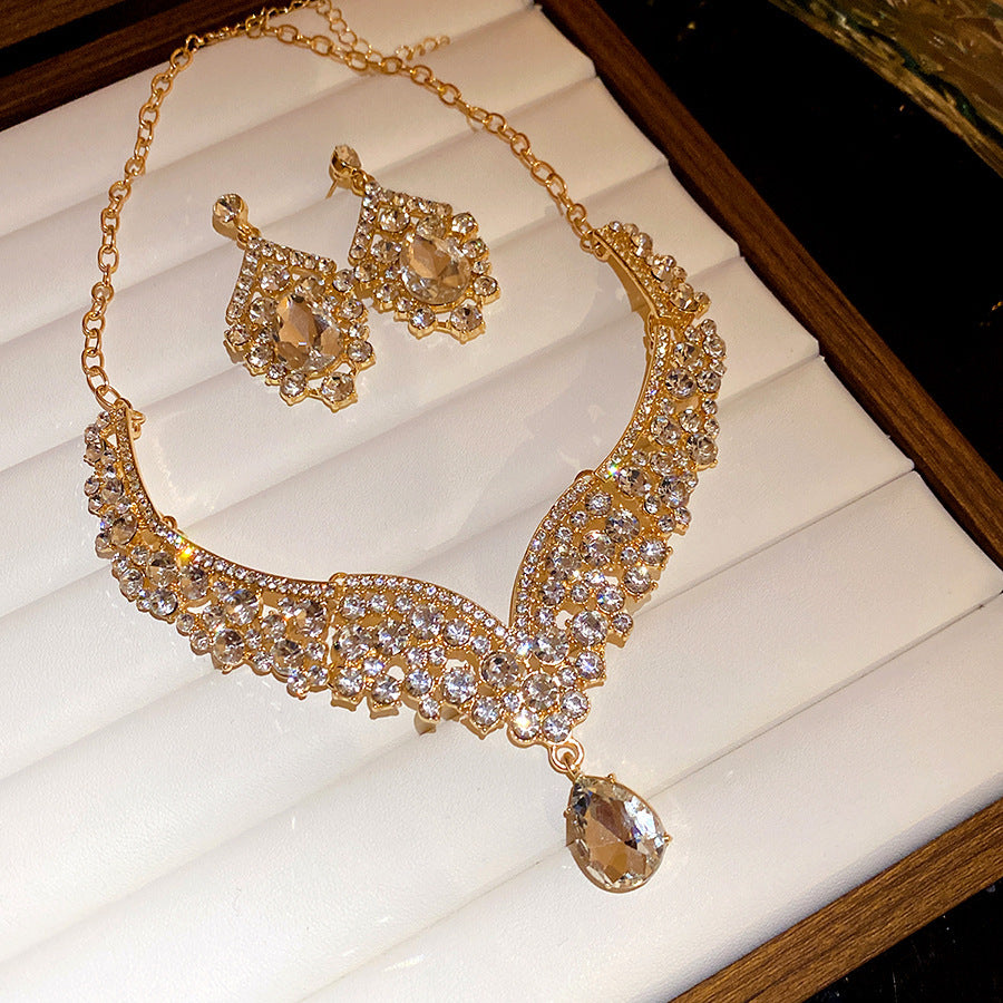 Elegant Drop Round Light Luxury Minority Necklaces