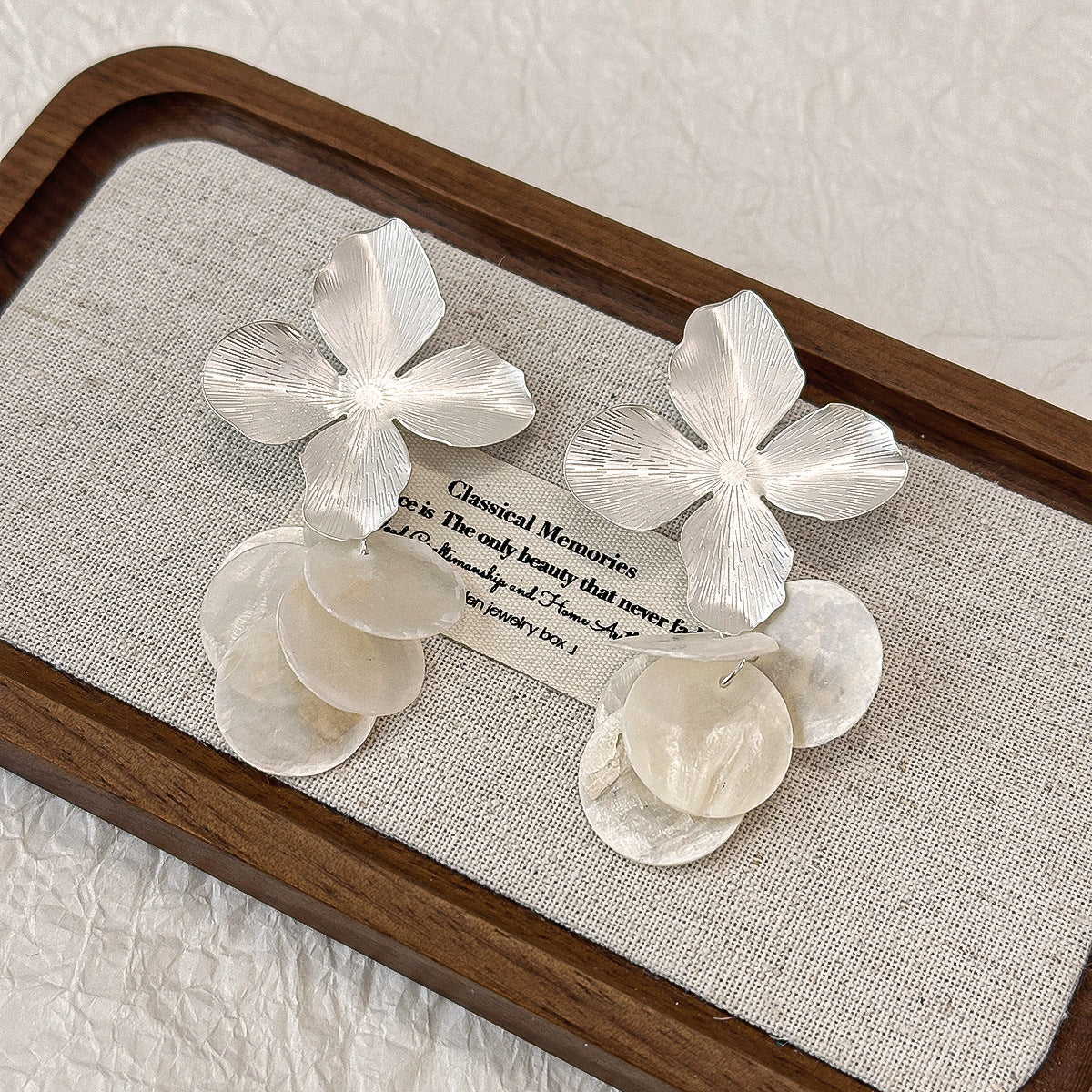 Long Tassel Shell Four-leaf Flower Exaggerated Rings