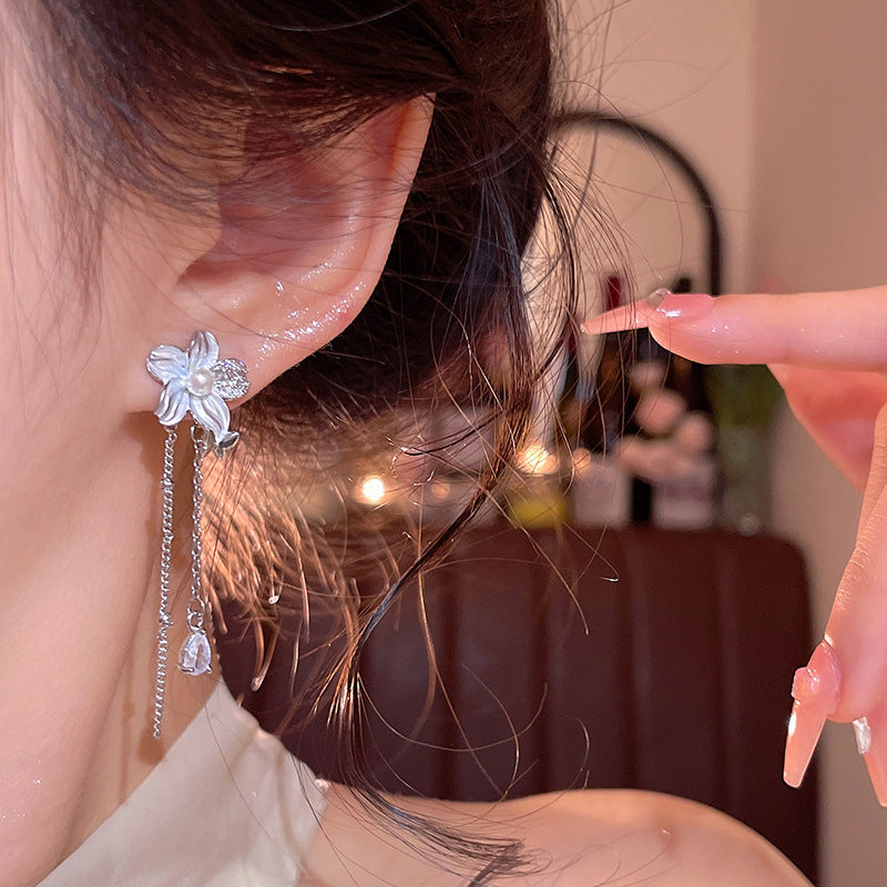 Women's Korean Long Tassel Flowers Zircon Light Luxury Minority High-grade Sweet Earrings