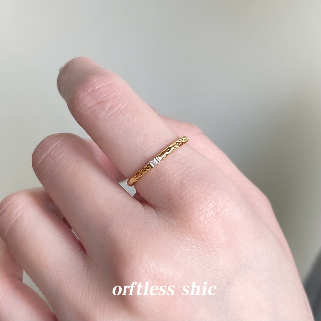 Women's Micro Inlaid Zircon Simple Light Luxury Style Average Size Index Rings