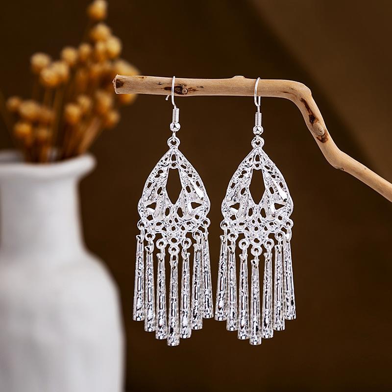 Miao Sier Personality Hollow Out Leaf-shaped Fashion Earrings