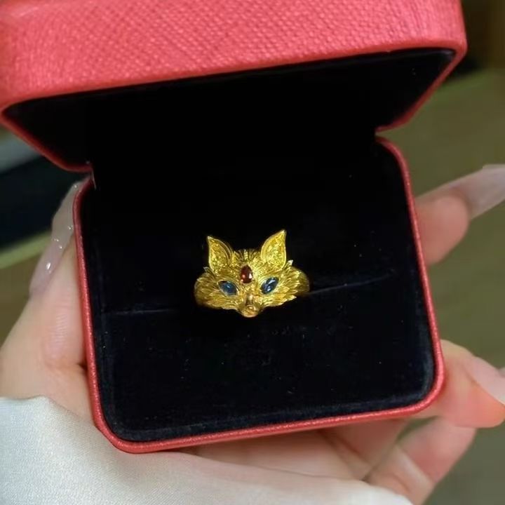 Gold Little Fox Advanced Inlaid Colored Gems Ring