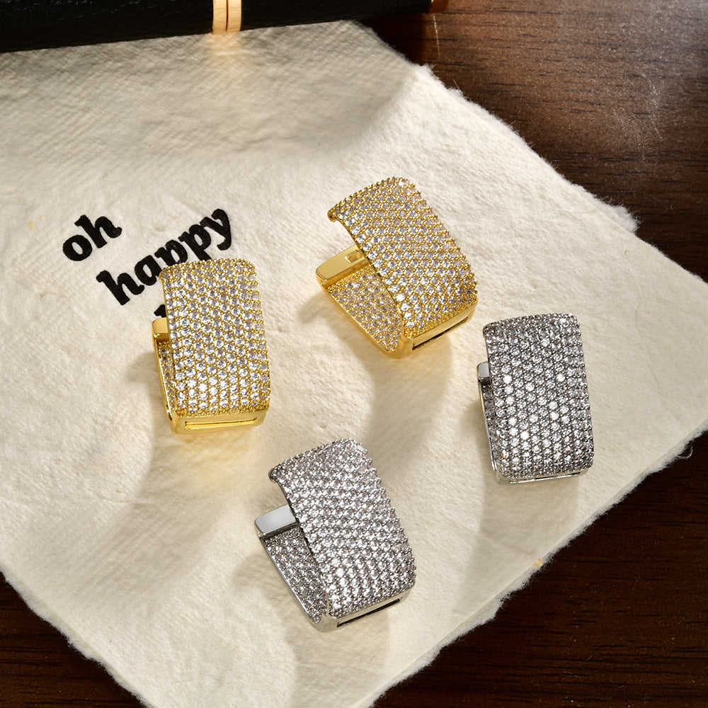Luxury High-grade Wide Face Inlaid Zirconium Earrings