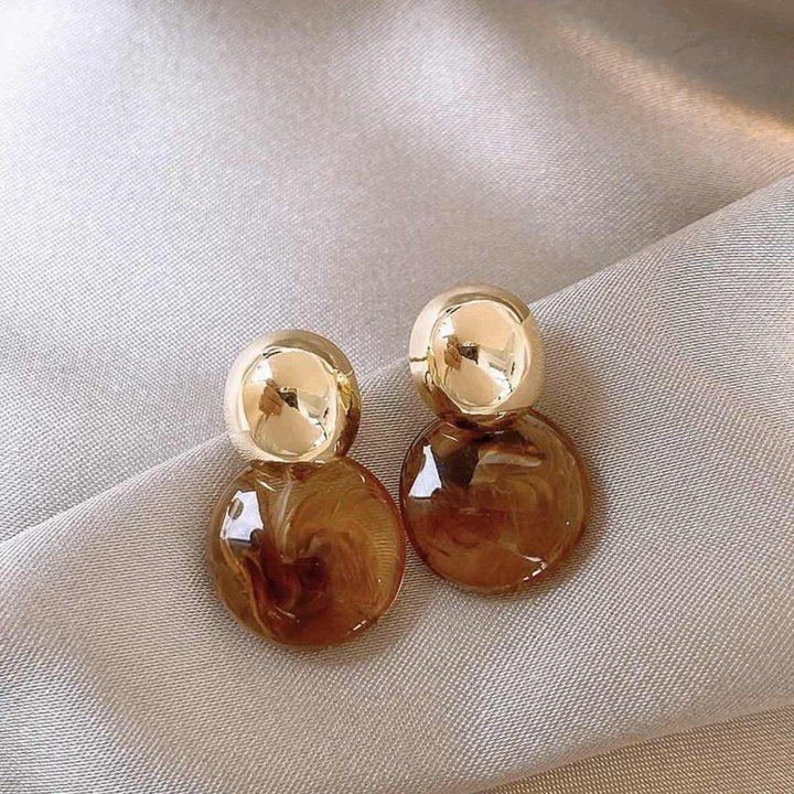 Women's Retro Affordable Luxury High-grade Ear Atmosphere Round Niche Earrings