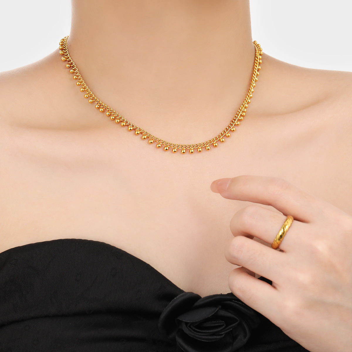 Women's Simple Stainless Steel Round Beads Chain Fashion Unique Design Necklaces