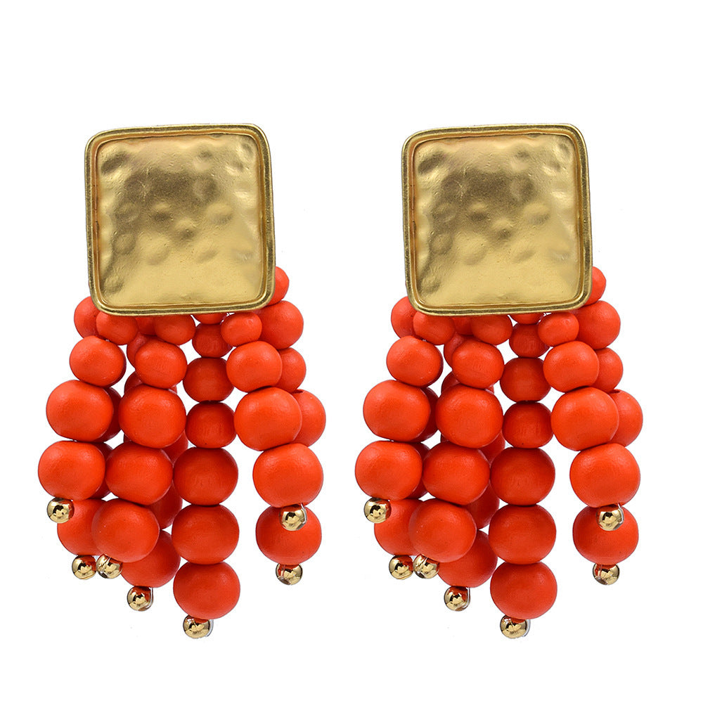 Women's Retro Red Wooden Bead High-grade Light Luxury Holiday Atmosphere Earrings