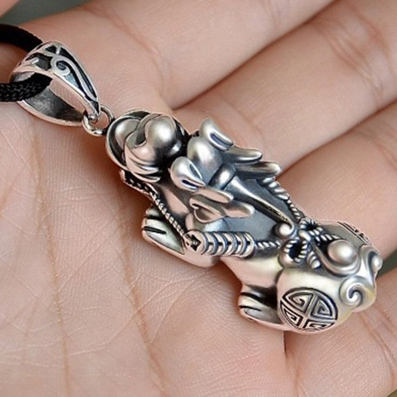 Men's Rain Heart Sutra Live Broadcast Retro Edition Pi Personality Thai Pendants